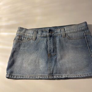 New mini denim skirt
